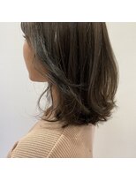 ソア フォー ヘアー(Soi for hair) 小顔見せで大人かわいい☆ナチュラルカラー×ひし形ミディ