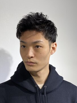ドルクス 日本橋(Dorcus) メンズアップバングカッコいいビジネスマンオススメヘアスタイル