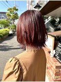 レッドブラウン外ハネショートボブ