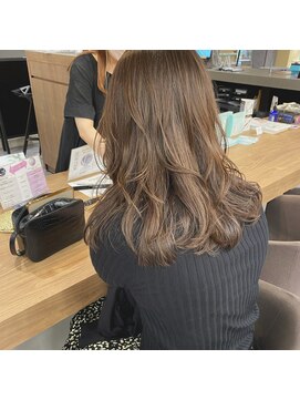 トレス(TRES) 重軽で遊びのあるスタイル