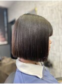 30代40代大人可愛い森ガール風小顔ワンサイドショートボブ