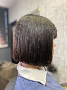 アローズ 久留米店(arose) 30代40代大人可愛い森ガール風小顔ワンサイドショートボブ