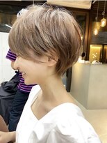 ラフ 新宿(Laff)&nbsp;似合わせカット 小顔ショートボブ 丸みショート グレーベージュ