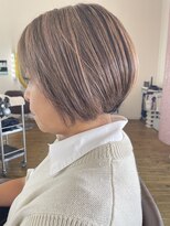 コワファースト 別府&nbsp;ハイライトグレイヘア