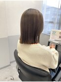 ブラウンカラー×切りっぱなしボブ