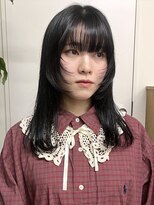 フイ(HUI)&nbsp;レイヤーカット　透明感カラー　オフブラック/natsuki