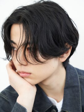 エリマ 横浜西口(elima) 横浜西口メンズショートセンターパート大人無造作パーマ