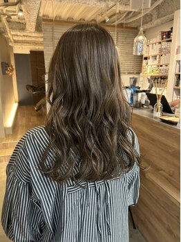 ライツ オオサカ(Litze osaka)の写真/「パーマは傷む」はもう終わり。低刺激な薬剤×オーダーメイドケアで、潤い続く美フォルムへ＊