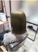 大人可愛いオリーブベージュ◎