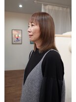 ムク(Muku) 軽やかなベージュ×ミディアム顔周りレイヤー