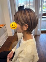 ハクア(HAKUA)&nbsp;大人丸みくびれショート