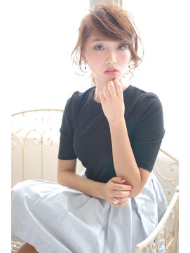 ケアシンサイバシ(CARE shinsaibashi) 大人可愛い編み込みアレンジ