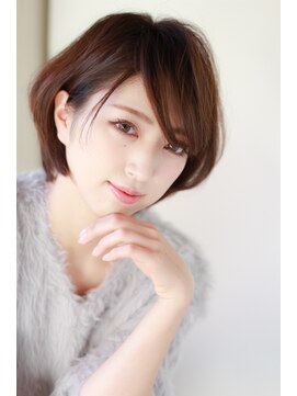 ヘアーキューブ(HAIR CUBE) ふんわりナチュラルショートボブ