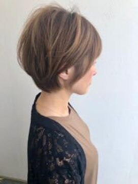 やっぱり可愛いショートはあゆ風マッシュショート L ジュエ ヘアー デザイン Jue Hair Design のヘア カタログ ホットペッパービューティー やっぱり可愛いショートはあゆ風マッシュショート L ジュエ ヘアー デザイン Jue Hair Design のヘア カタログ ホットペッパービューティー