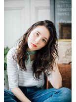 アリウス(ALIUS by posh)&nbsp;【ALIUS 池袋 2020秋】ロング×ナチュラルスパイラルパーマ