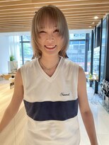 アオイ(aoi.)&nbsp;ブロンド　ベージュ