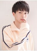 前髪下ろしメンズヘア 束感マッシュ マッシュパーマ