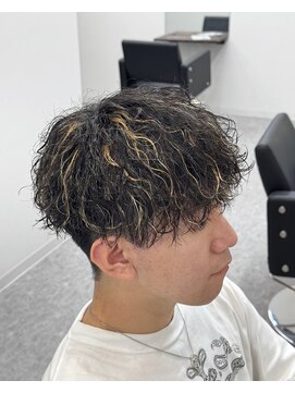 ブライト(BRIGHT) マッシュツイストスパイラルパーマハイライト