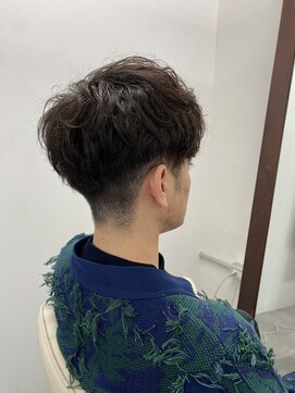 ジエクト アイロ 江坂駅前店(The Ect ilo) 癖毛を活かしたスペインカール風　似合わせカット