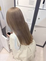 シェーン 仙台駅広瀬通店(schon) ミルクティーカラー