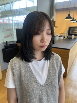 サラ ビューティ サイト 春日(SARA Beauty sight) レイヤー/レイヤーカット/レイヤースタイル/カット/ミディアム