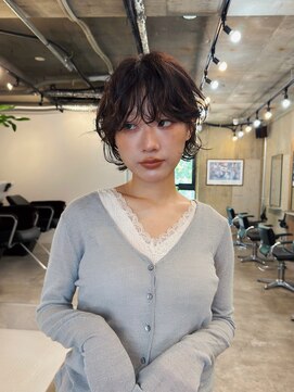 ヒュージ 三軒茶屋(huge) ショートボブ/ニュアンスパーマ/顔周りカット/20代30代