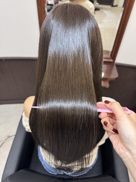 シクネ 新潟駅 万代(SHICUNE) 【新潟駅前】髪質改善ウルトワトリートメント