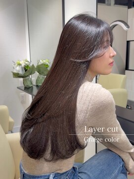 イリス 銀座(IrIs) ロングレイヤー/アッシュグレージュ/艶髪/ワンカール/長め前髪