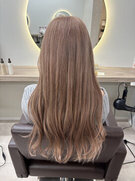 ルート バイ パルタージュ 大宮駅東口店(Root by PaRtage) 『root』白すぎないココアベージュ