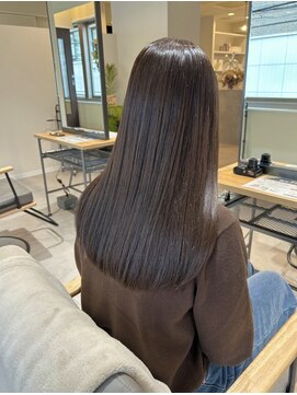 ルーチェバイリベルタ(Luce by liberta) 艶髪カラー×透明感ベージュ