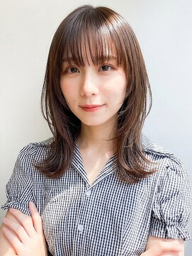 ブロッサム 東武練馬店(Blossom) 小顔くびれヘア◎アッシュベージュ×韓国風ミディアムレイヤー