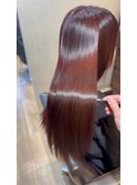 セミロング×髪質改善でつやつやストレート