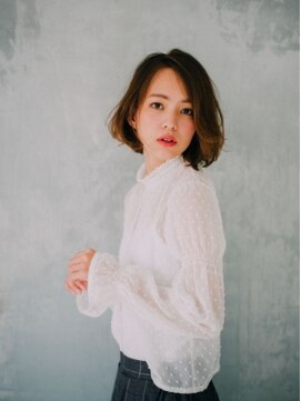 エマージュ 新宿(Emerge) かわいいボブスタイル