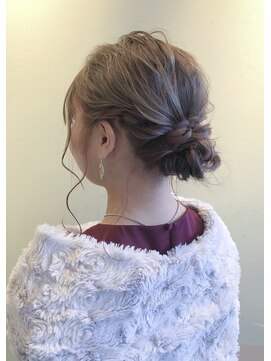 ラフィット(lafit) [ YUUKI ]ゆるふわシニヨン