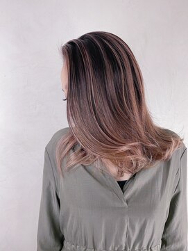 ジゼル(gisele) ピンクベージュバレ