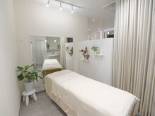 サロンドエム(Salon de emu.)の雰囲気（眉毛メニューにはこちらで施術致します）