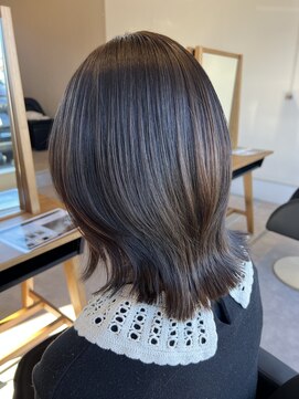 ワッペン(wappen) *まとまりのあるくびれ艶髪レイヤー*