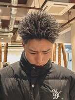 ルーストデラックス 京都河原町三条(ROOST dx) スパイキーショート　Fade ver.