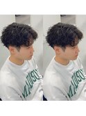 センターパートシャドウパーマ