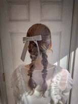 アロマ ヘアー ルーム 新宿3号店(AROMA hair room)&nbsp;ツインアレンジ　たまねぎヘア　ヘアアレンジ