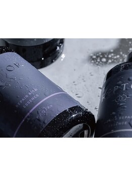 エイジング毛のうねり・パサつきケアに。カラー専門店の新・髪質改善REPTORが大人女性の髪悩みを解決◇