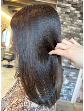 プリームヘアーホワイト(Pleame hair WHITE) オリーブグレージュ