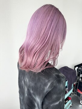 ホワイトピンク