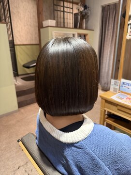 マーシュアトレ(marshu atre) *内巻きボブ*