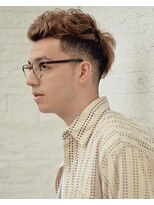 ザワイケーピー(THE YKP)&nbsp;フェードカット　ツーブロック　パーマ