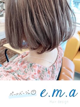 エマヘアデザイン(e.m.a Hair design) ホワイトベージュ