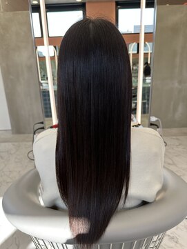 ロンドルーチェ 心斎橋(Lond luce) ダークアッシュ/ミディアムレイヤーカット［髪質改善/縮毛矯正］