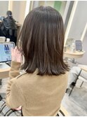 レイヤーボブ グレージュ 切りっぱなしボブ ショートヘア