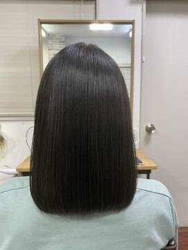 リアナ(RIANA) 髪質トリートメント、カラー