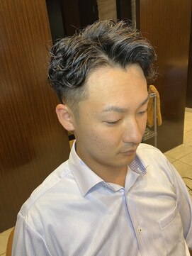 ヘアーモードキクチ 神田日銀通り店 ビジネスパーマ